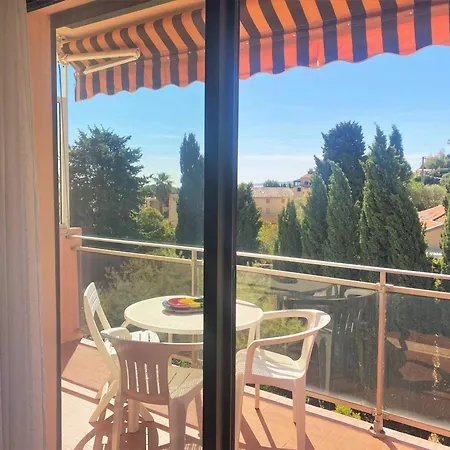 Calme, 4 Couchages, Proche Et Commerces, Terrasse Exposee Sud, Parking Privatif - Fr-1-251-508 Apartmán *