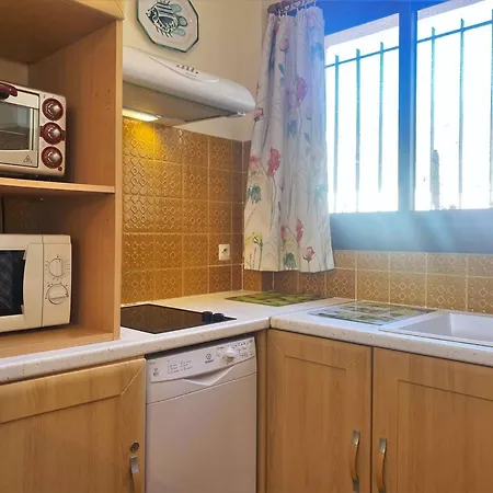 Calme, 4 Couchages, Proche Et Commerces, Terrasse Exposee Sud, Parking Privatif - Fr-1-251-508 Apartman