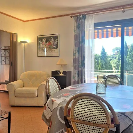 Calme, 4 Couchages, Proche Et Commerces, Terrasse Exposee Sud, Parking Privatif - Fr-1-251-508 Le Lavandou