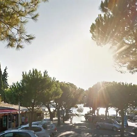 Apartment Calme, 4 Couchages, Proche Et Commerces, Terrasse Exposee Sud, Parking Privatif - Fr-1-251-508 *